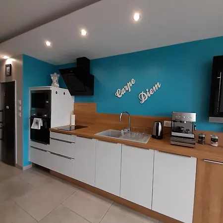 Apartman Golden Paradise 007 Helio 66 *
